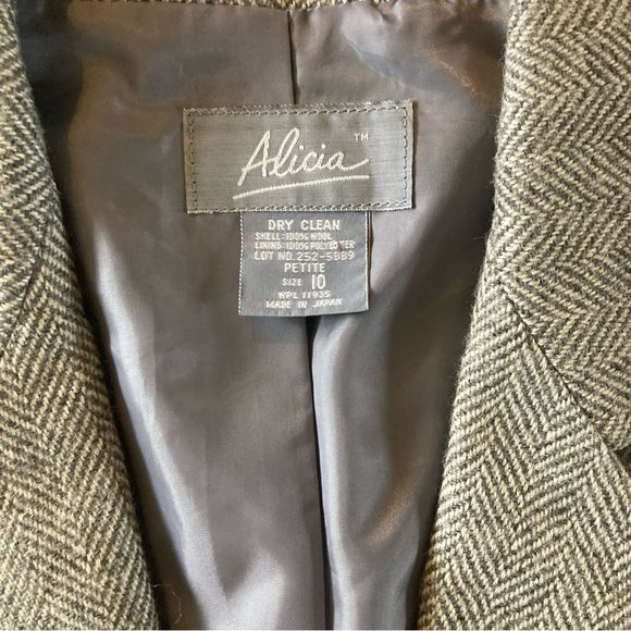 Vintage Women's Alicia Wool Blazer SZ 10P  Grey Herringbone Double Button Pocket - Picture 2 of 6